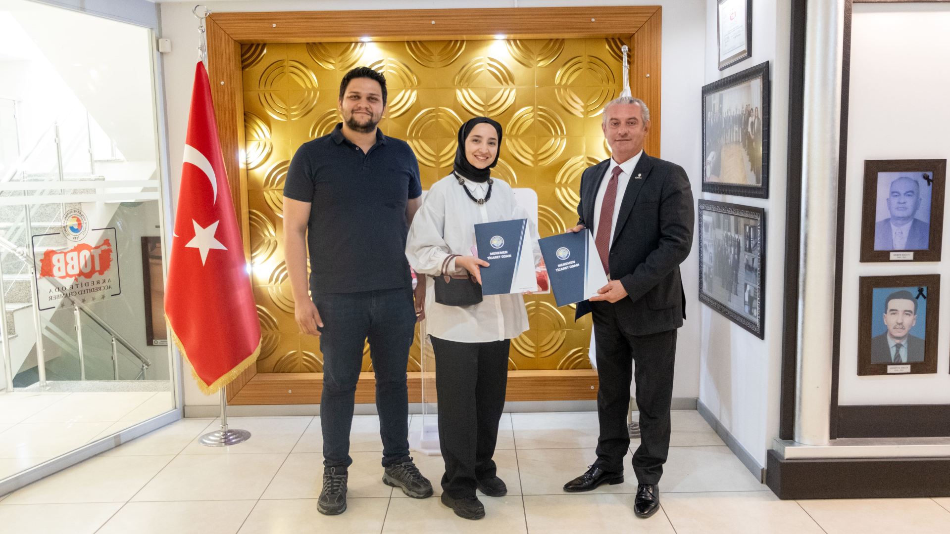 MENEMEN TİCARET ODASI, DLR DENT AĞIZ VE DİŞ SAĞLIĞI POLİKLİNİĞİ İLE PROTOKOL İMZALADI.