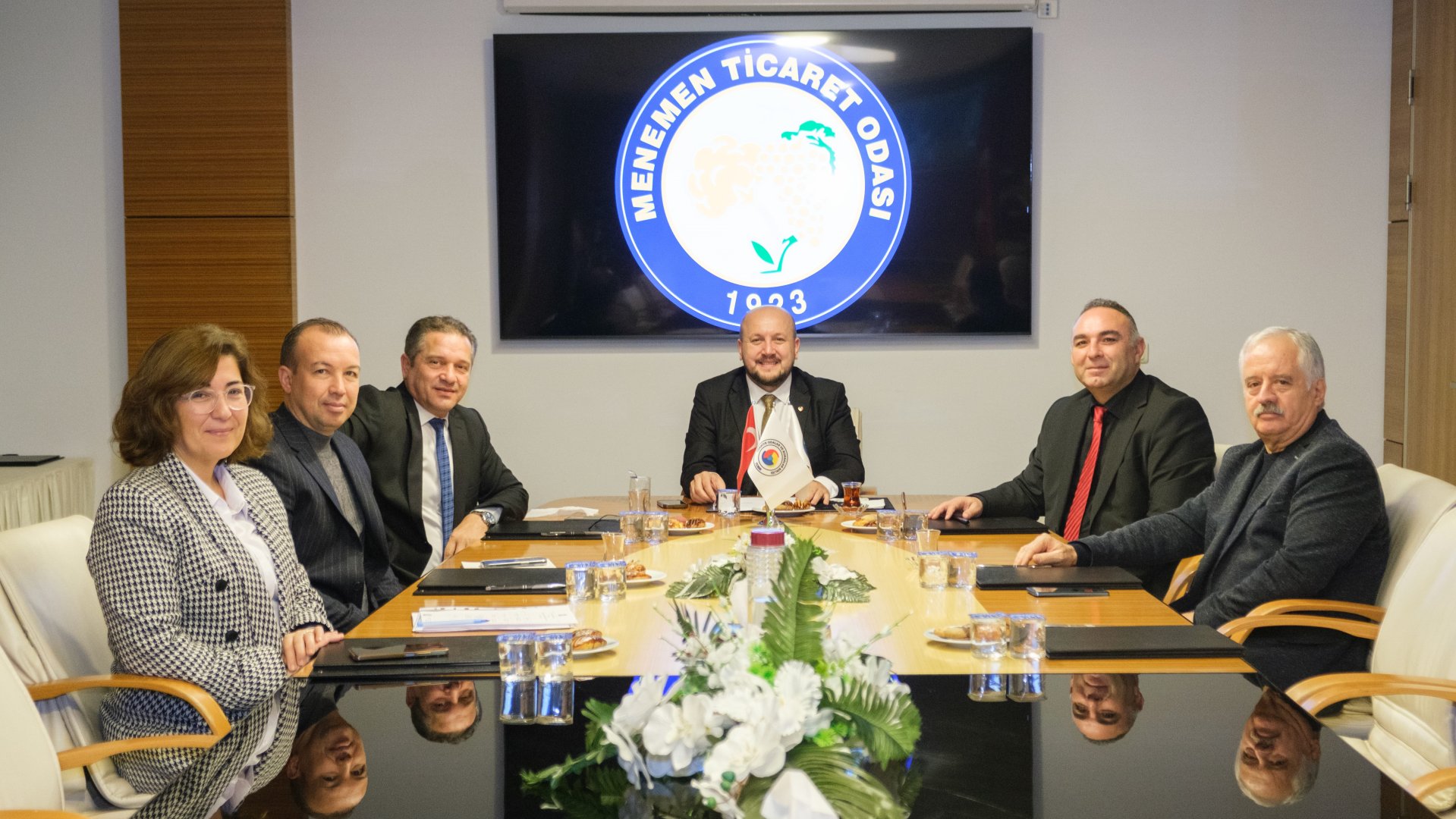 MENTO EKMEK FİYAT TARİFESİ TOPLANTISI GERÇEKLEŞTİRDİ.